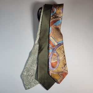 Set of 3 ties Pierre Cardin, Zylos and Geoffrey Beene green gold and silver